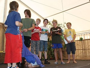 Der erste Tag im Handwerker-Camp