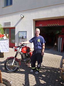 Leser beim Feuerwehrfest