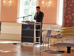 Vom Lehrvertrag freigesprochen