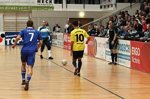 Fu&szlig;ballzauber unterm Hallendach