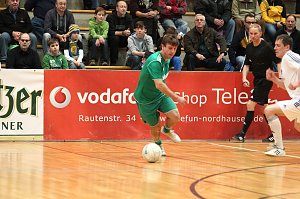 Fu&szlig;ballzauber unterm Hallendach