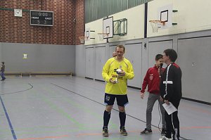 Turnier unterm Hallendach