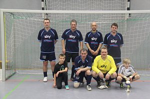 Turnier unterm Hallendach