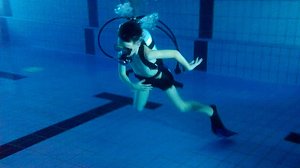Mega Pool Party im Badehaus