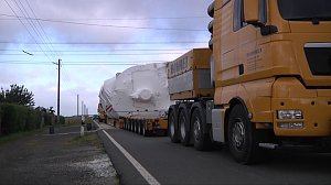 Schwerlasttransport liegengeblieben