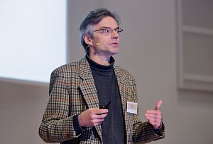 Prof. Dr.-Ing. Dieter D. Genske in Helsinki