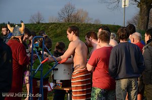 Eisbaden der FH Nordhausen