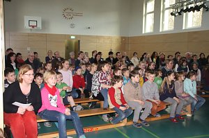 Zeugnisse bekommen