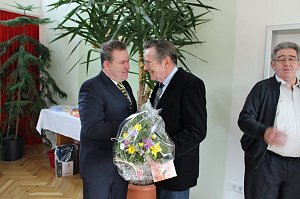 Zahlreiche Gratulanten kamen