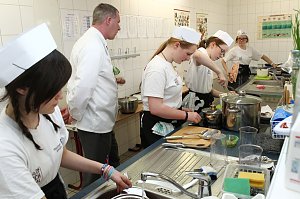 Kochduell in der Schule