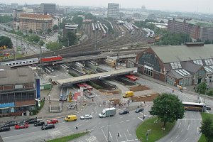 Schachtbauer am Hamburger Hauptbahnhof