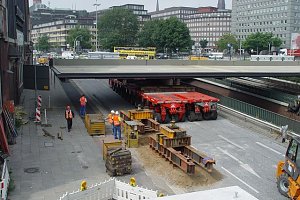 Schachtbauer am Hamburger Hauptbahnhof