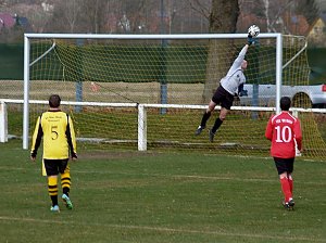 Greu&szlig;en gewinnt bei Salza