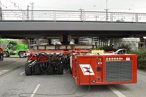 Schachtbauer am Hamburger Hauptbahnhof