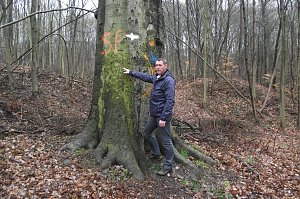 Axel Axt, der Nordhäuser Stadtförster, fungiert als Cheforganisator. Sein Organisationstalent kann den Einsatz-Erfolg am 4. April maßgebend beeinflussen. OB Zeh unterstützt die Aktion.