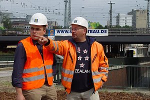 Schachtbauer am Hamburger Hauptbahnhof