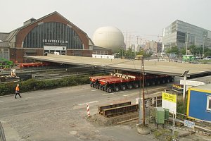 Schachtbauer am Hamburger Hauptbahnhof