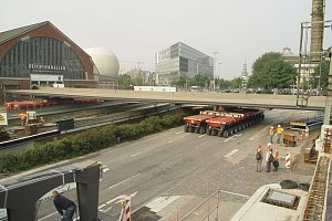 Schachtbauer am Hamburger Hauptbahnhof