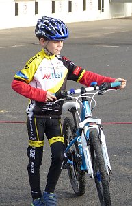 Erstes Rennen: Lukas vor dem Rennen