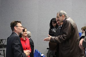 Sozialkonferenz begonnen
