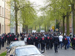 Und tsch&uuml;ss