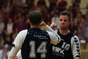 Krimi in der Ballspielhalle