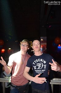 Konfetti-Party im Sax