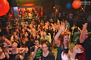 Konfetti-Party im Sax