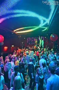 Konfetti-Party im Sax