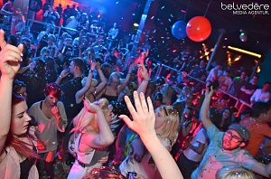 Konfetti-Party im Sax