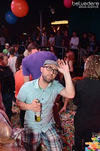 Konfetti-Party im Sax