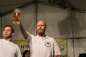 Maibaumk&ouml;nig kommt aus Duisburg