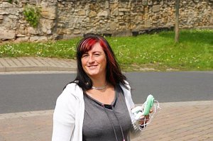 Maibaum in Obergebra gesetzt