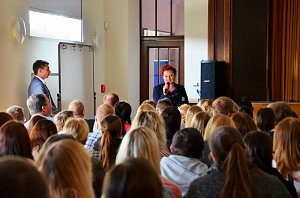 Start der Internationalen Projektwoche