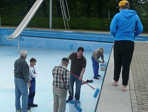 Arbeitseinsatz im Freibad