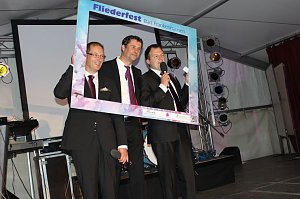 Wahl der Fliederk&ouml;nigin