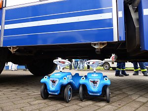 THW mit Tag der offenen T&uuml;r