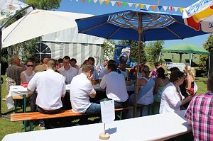 Laubk&ouml;nig gekr&ouml;nt