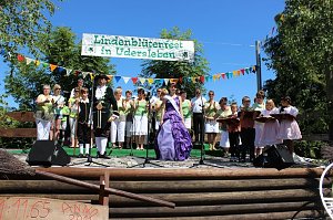 Laubk&ouml;nig gekr&ouml;nt