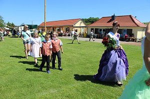 Laubk&ouml;nig gekr&ouml;nt