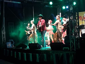 Zwei Feste in Weißensee