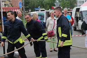 Zweites Nordh&auml;user Stra&szlig;enbahnziehen