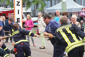 Zweites Nordh&auml;user Stra&szlig;enbahnziehen