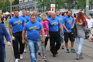 Zweites Nordh&auml;user Stra&szlig;enbahnziehen
