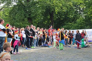 Erstes Public Viewing im Parkschloss