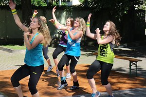 Sommerfest der VHS "Alle in einem Rhythmus"