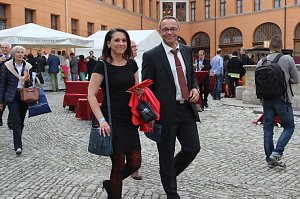 Prominente Premiereng&auml;ste