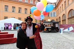 Prominente Premiereng&auml;ste