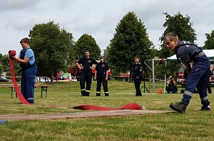 L&ouml;schangriff des Feuerwehr-Nachwuchses