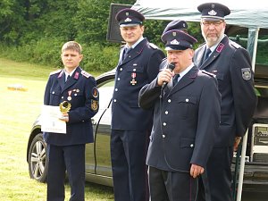 Nachwuchsfeuerwehren im Wettkampf